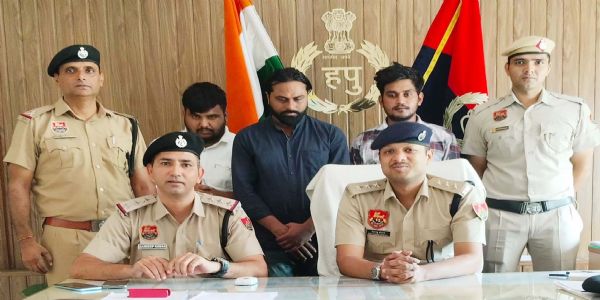 गुरुग्राम: लिंक भेजकर ठगी करने वाले फर्जी कॉल सेंटर का भंडाफोड़