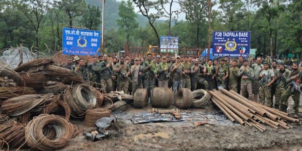 नक्सलियों के बड़ी मात्रा में विस्फोटक सामग्री बरामद