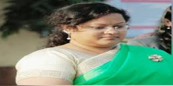 पूर्व मुख्यमंत्री भूपेश बघेल की उप सचिव रही सौम्या चौरसिया