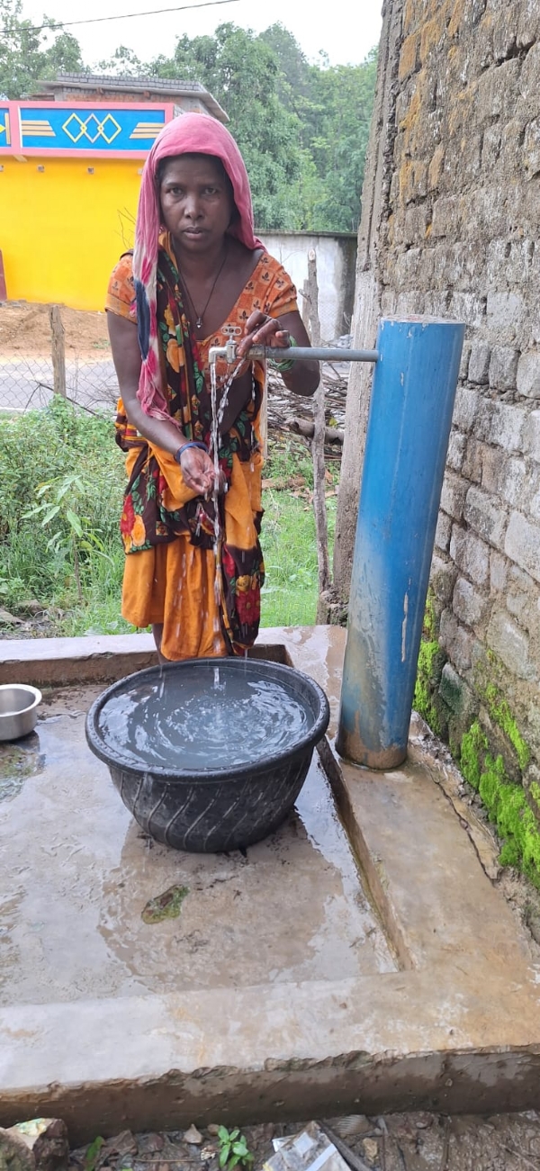 अब हर घर तक बह रही है पानी की धार — सरकार की योजनाओं से दूर हुआ जल संकट