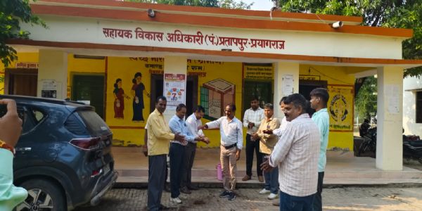 स्वस्थ जीवन का आधार स्वच्छता :रवि शंकर द्विवेदी