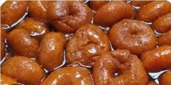 बालूशाही की मिठास बनी औरैया की पहचान, ‘स्वाद की शहंशाह’ ने जीता देशभर का दिल