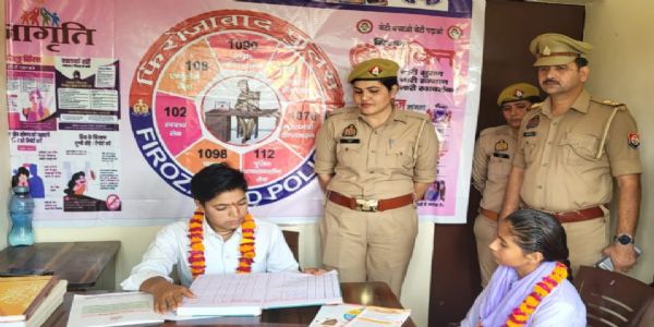 एक दिन की थाना प्रभारी बनी छात्रा बोली,यह क्षण मेरे लिए गर्व और आत्मविश्वास से भरा हुआ
