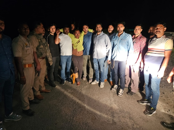 पुलिस मुठभेड़