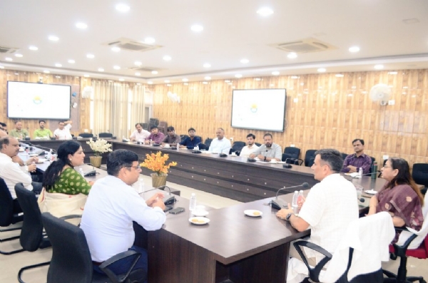 राष्ट्रीय पुस्तक महोत्सव की तैयारियों के दृष्टिगत एनबीटी अधिकारियों के साथ कुलपति ने की समीक्षा बैठक* राष्ट्रीय पुस्तक महोत्सव की तैयारियों के दृष्टिगत एनबीटी अधिकारियों के साथ कुलपति ने की समीक्षा बैठक*