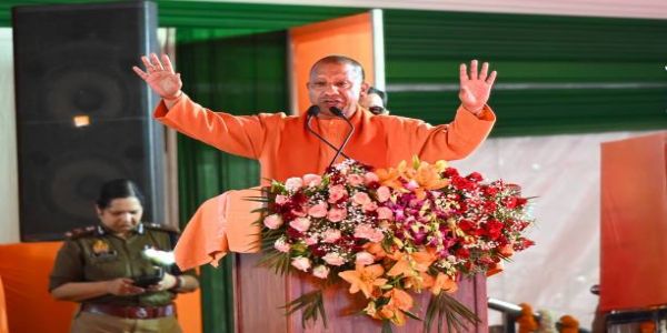 योगी आदित्यनाथ चुनाव प्रचार के दौरान सहरसा में