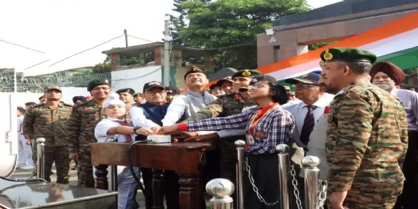 सुंजवान सैन्य स्टेशन पर 108 फीट ऊँचे राष्ट्रीय ध्वज का उद्घाटन