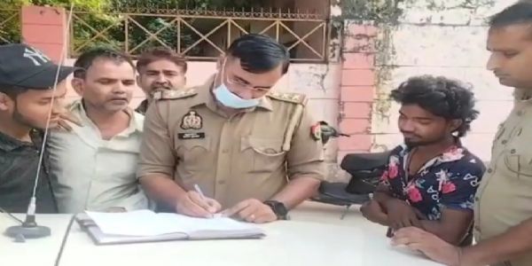 निर्माणाधीन मकान के छज्जे का हिस्सा गिरा, राजमिस्त्री की मौत