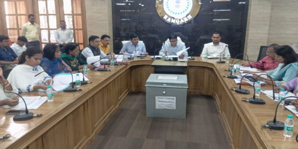 डीसी ने आंगनवाड़ी केंद्रों में सुविधाएं सुनिश्चित करने का दिया निर्देश