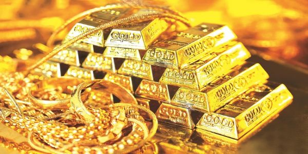 धनतेरस से पहले सोना हुआ 200 रुपये सस्‍ता, चांदी 2,000 रुपये मजबूत
