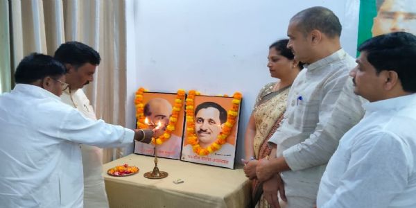 शिक्षकों को मतदाता बनाने में जुटी भाजपा, सरकार की योजनाओं से कराया जाएगा अवगत