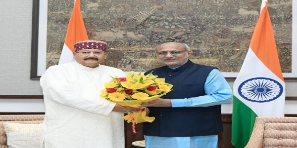 मंत्री सतपाल महाराज ने उपराष्ट्रपति को उत्तराखंड आने का दिया न्यौता