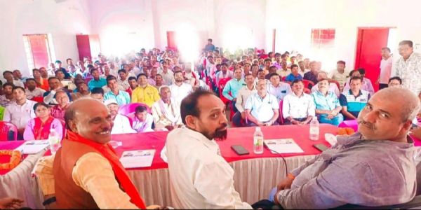 स्वदेशी उत्पाद अपनाने से देश की अर्थव्यवस्था नई ऊंचाइयों तक जाएगी : सांसद