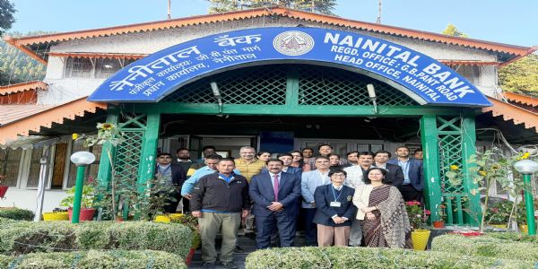 नैनीताल बैंक ने खेल प्रतिभा वैष्णवी को किया सम्मानित
