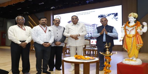 एआईआईए ने अपने 44 स्पेशियलिटी क्लीनिक के माध्यम से 30 लाख से अधिक मरीजों का किया उपचार : प्रो. प्रदीप कुमार प्रजापति