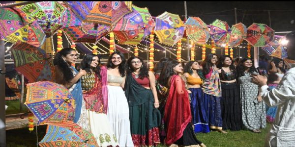 एक्सएलआरआइ में जलसा – द गरबा नाइट का आयोजन