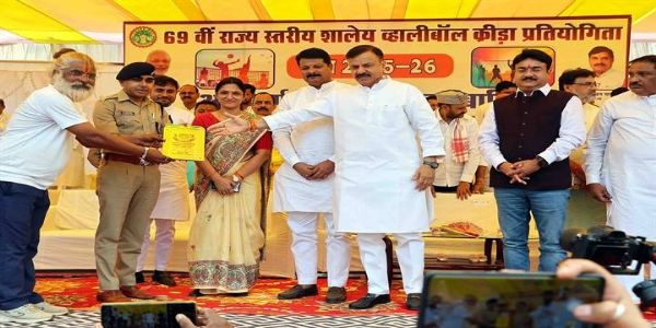 खेल हमें देता है जीवन को अनुशासित होकर जीने की प्रेरणाः मंत्री उदय प्रताप सिंह