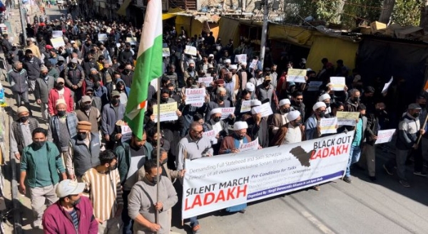 लएबी और केडीए का संयुक्त रूप से आहूत मौन मार्च विफल, मोबाइल इंटरनेट बंद