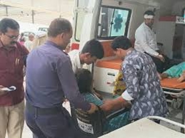 बैतूल-नागपुर हाईवे पर सड़क हादसे में एक की मौत, 13 घायल