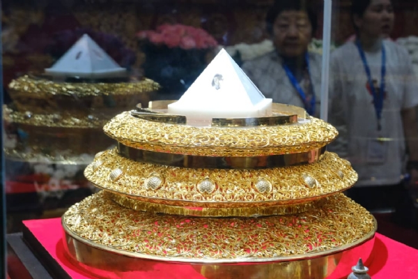 बौध के पवित्र अवशेष