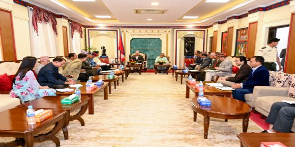 नेपाल के राष्ट्रपति ने स्वतंत्र व निष्पक्ष चुनाव कराने के लिए सुरक्षा प्रमुखों को दिए निर्देश