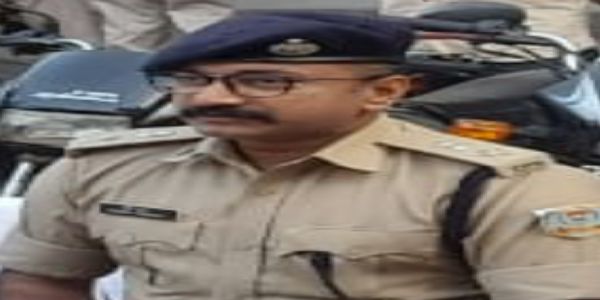 चोरी के सात बाइक के साथ आरोपित गिरफ्तार