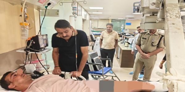 वाहन चेकिंग कर रहे पुलिस कर्मियों को थार चालक ने मारी टक्कर, तीन घायल