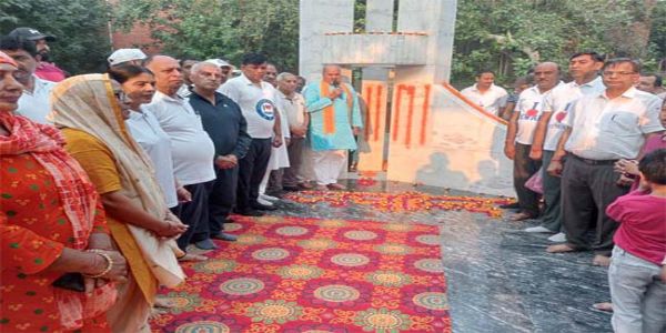 रेवाड़ीः शहीदों की शहादत को कभी नहीं भुलाया जा सकताः लक्ष्मण सिंह यादव