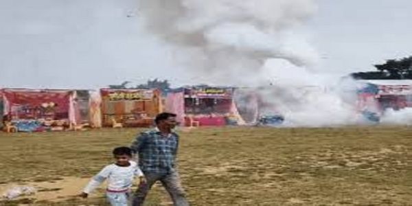 मैहर: अमरपाटन में पटाखा बाजार में आग लगने से 2 दुकानें जलकर खाक