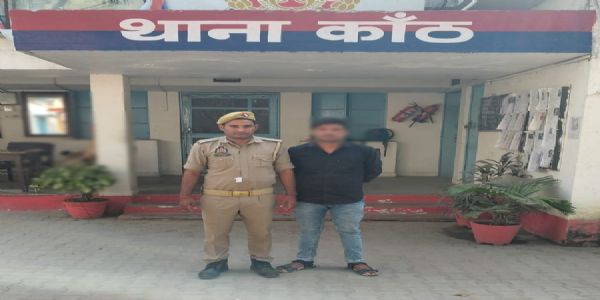 दुष्कर्म कर अश्लील फोटो खींचने वाला गिरफ्तार