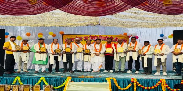 शिक्षा से ही हम मनचाहे लक्ष्य को प्राप्त कर सकते हैं : डॉ ओम प्रकाश त्रिपाठी