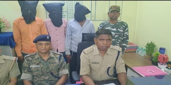 जमीन विवाद को लेकर महिला की हत्या, तीन आरोपित गिरफ्तार