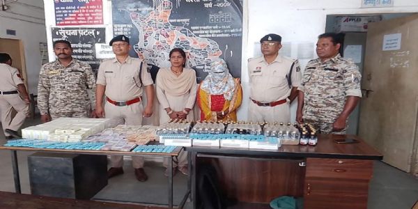 रायगढ़ पुलिस की बड़ी कार्यवाही: लैलूंगा में नशीली दवाओं की सप्लायर महिला गिरफ्तार, 9 लाख से अधिक का जखीरा बरामद