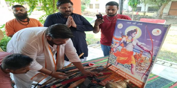 शस्त्र पूजन कार्यक्रम हमारा पारंपरिक व सांस्कृतिक कार्यक्रम : रोहन सक्सेना