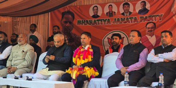 सुनील शर्मा, अशोक कौल ने बडगाम में आगा सैयद मोहसिन की नामांकन रैली को संबोधित किया