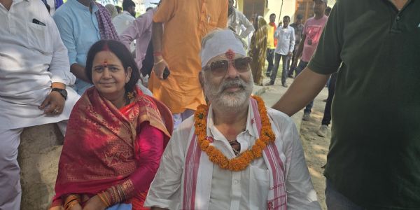 टिकट से वंचित भाजपा नेता पंडित अजय कुमार झा ने पार्टी की प्राथमिक सदस्यता से दिया इस्तीफा