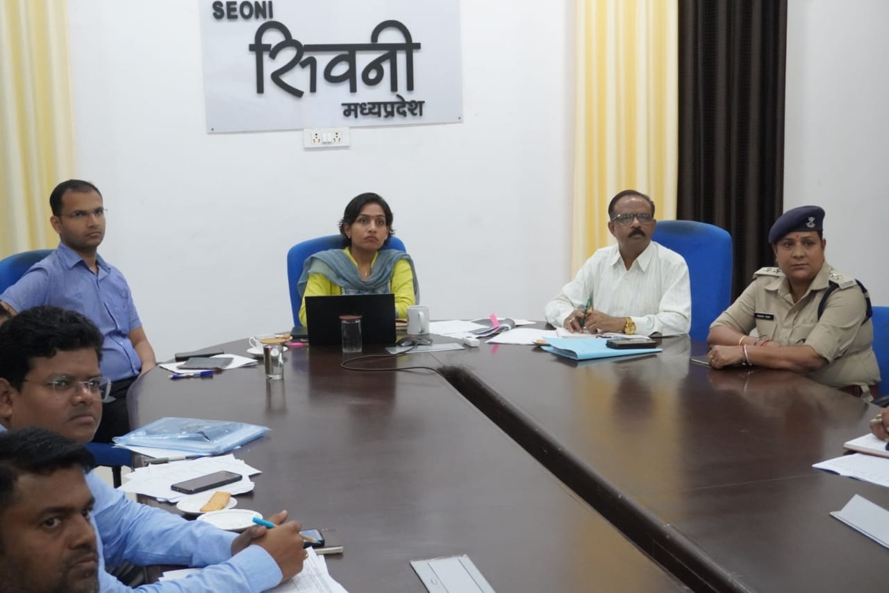 Seoni: Chief Minister reviewed the district-wise availability of fertilizers and seeds and preparations for heavy rains