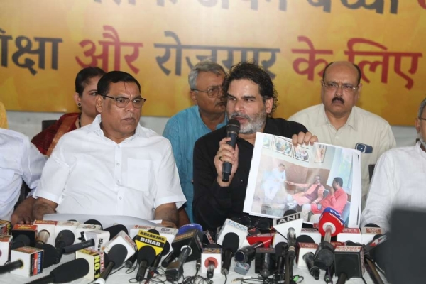 चुनाव से पहले हार के डर से अमित शाह ने दानापुर के जन सुराज उम्मीदवार अखिलेश साह को दिनभर साथ बैठाकर रखा: प्रशांत किशोर