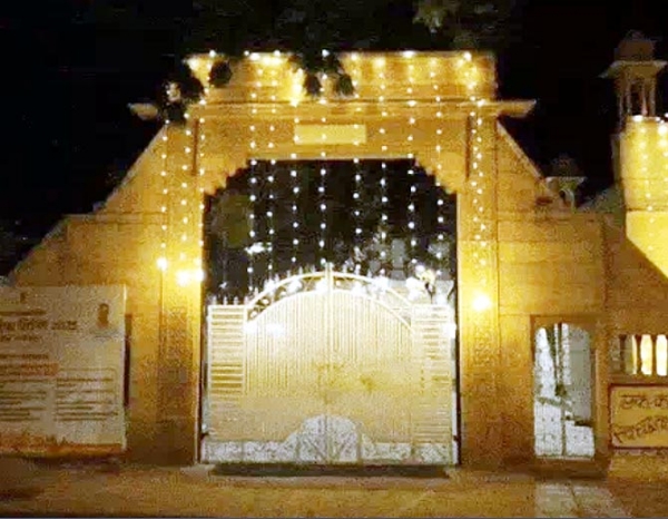 सोने की तरह चमकी स्वर्णनगरी, पूरा जैसलमेर झिलमिल रोशनी से जगमग