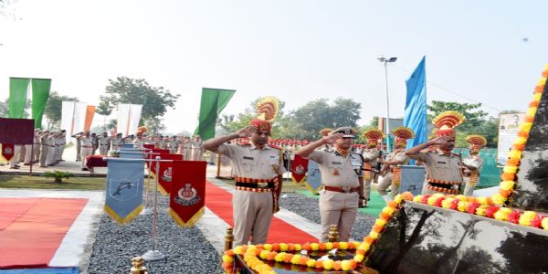 65वीं वाहिनी शहींदों के सम्मान में मनाया पुलिस स्मृति दिवस