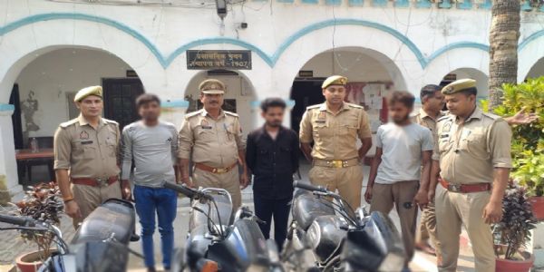 वाहन चोर गिरोह का खुलासा, तीन मोटर साइकिल चोर दबोचे