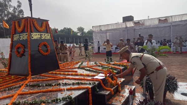 जांजगीर में पुलिस स्मृति दिवस मनाया गया — शहीद जवानों को दी गई भावभीनी श्रद्धांजलि