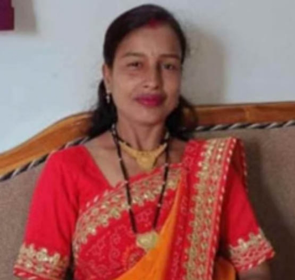 पूर्व महिला पार्षद मृतक राखी साव