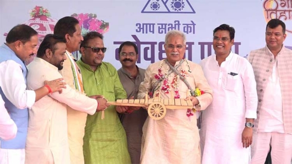 पूर्व मुख्यमंत्री भूपेश के निवास में गाेवर्धन पूजा कार्यक्रम का आयोजन