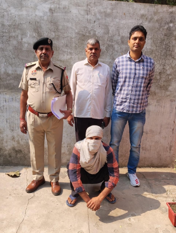 पानीपत पुलिस हिरासत में हत्यारोपी ।
