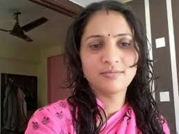लेडी हेल्थ ऑफिसर ने नर्मदा नदी में कूदकर किया सुसाइड