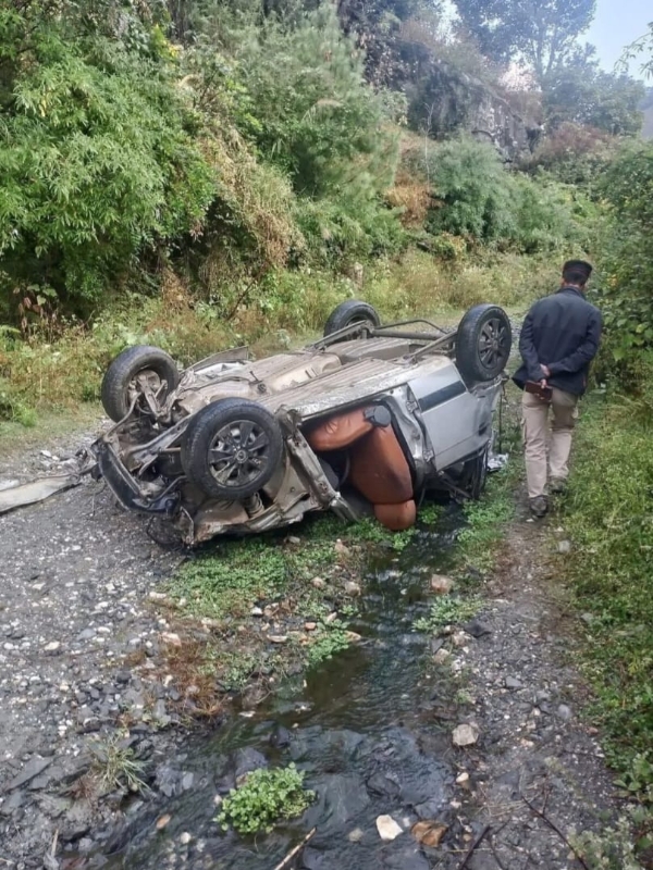 हादसे के बाद क्षतिग्रस्त