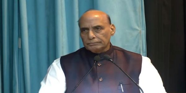 रक्षा मंत्री राजनाथ सिंह