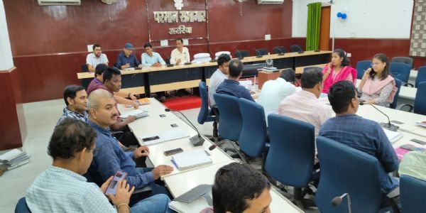 कोशी स्नातक चुनाव को लेकर निर्वाचक नियमावली हेतु बैठक