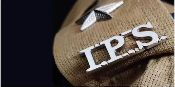 पुलिस महकमे में फेरबदल: चौंतीस आईपीएस अधिकारियों तबादला
